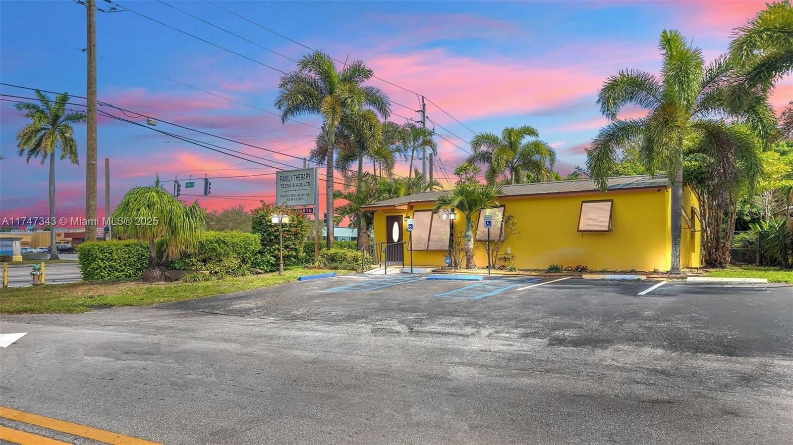Property Image for 6790 Taft St