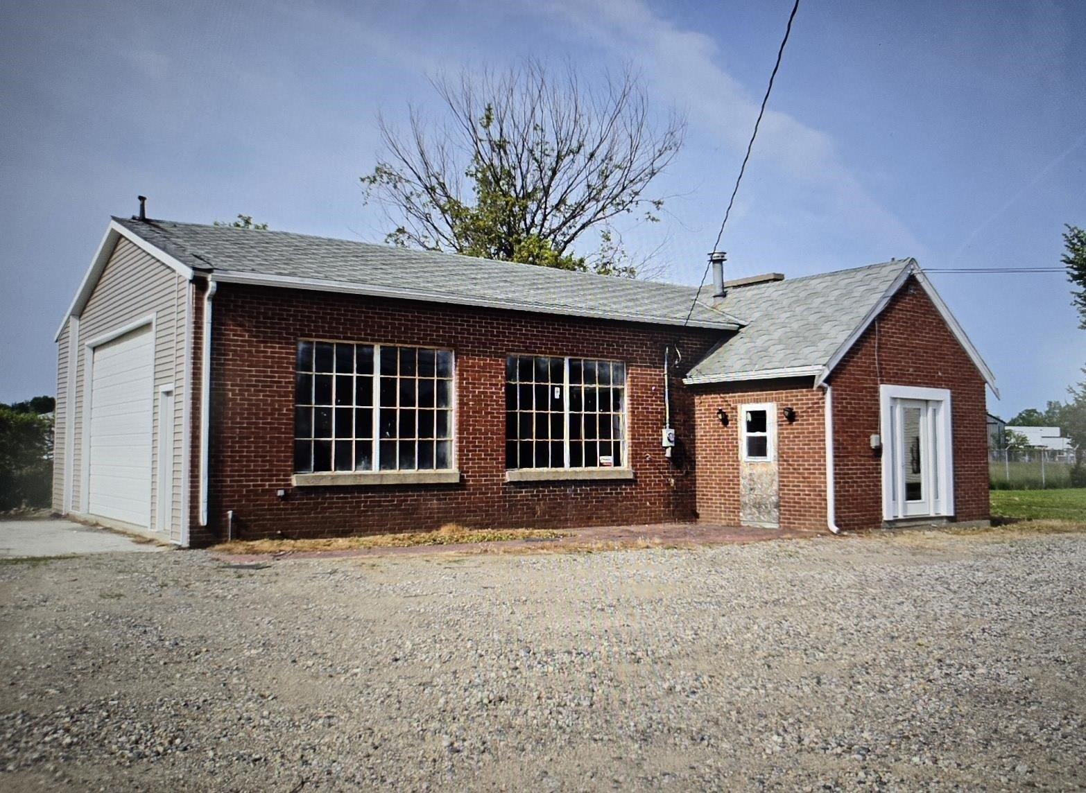 Property Image for 1910 Corunna