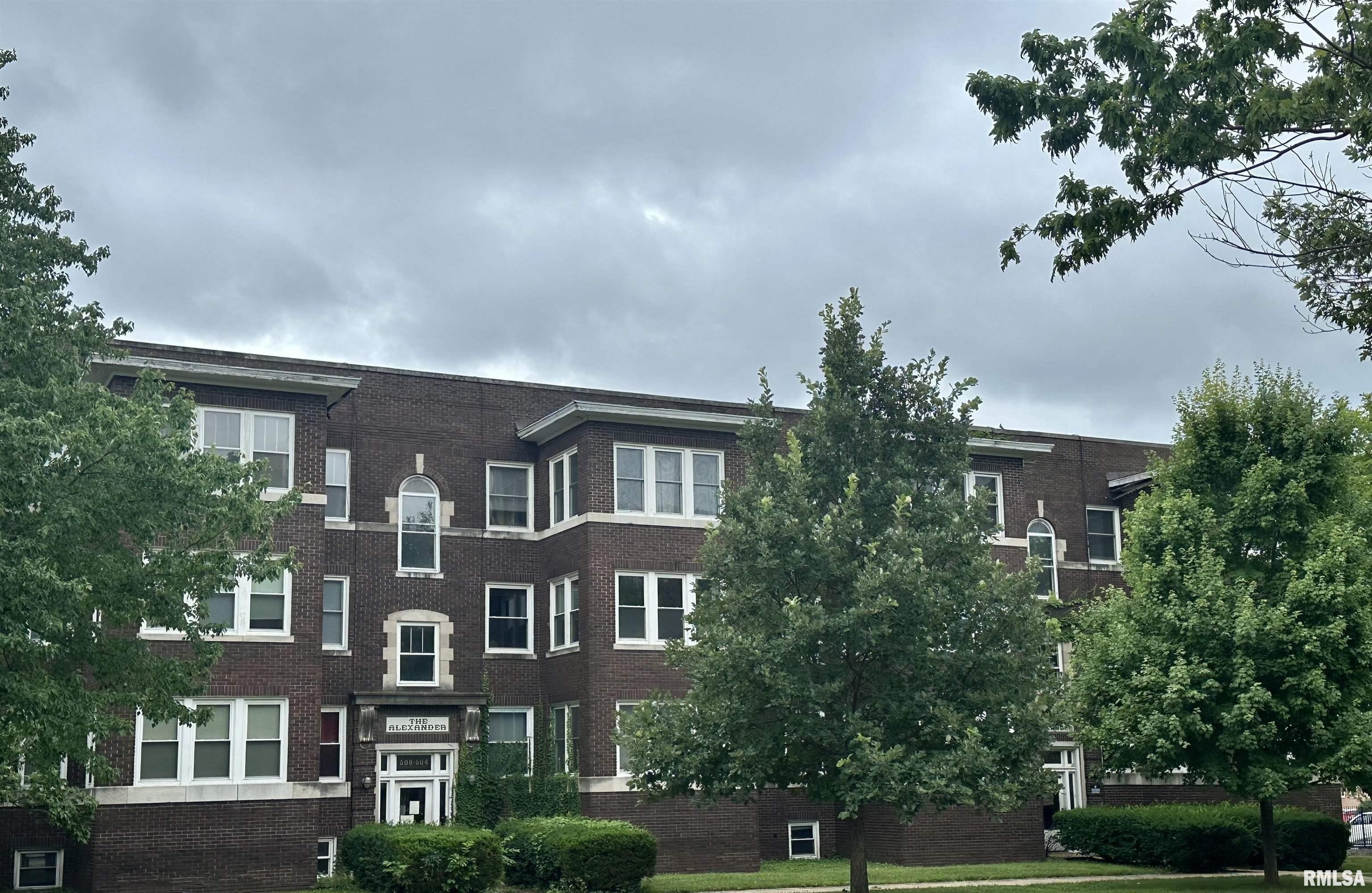 Property Image for 500 NE MADISON Avenue