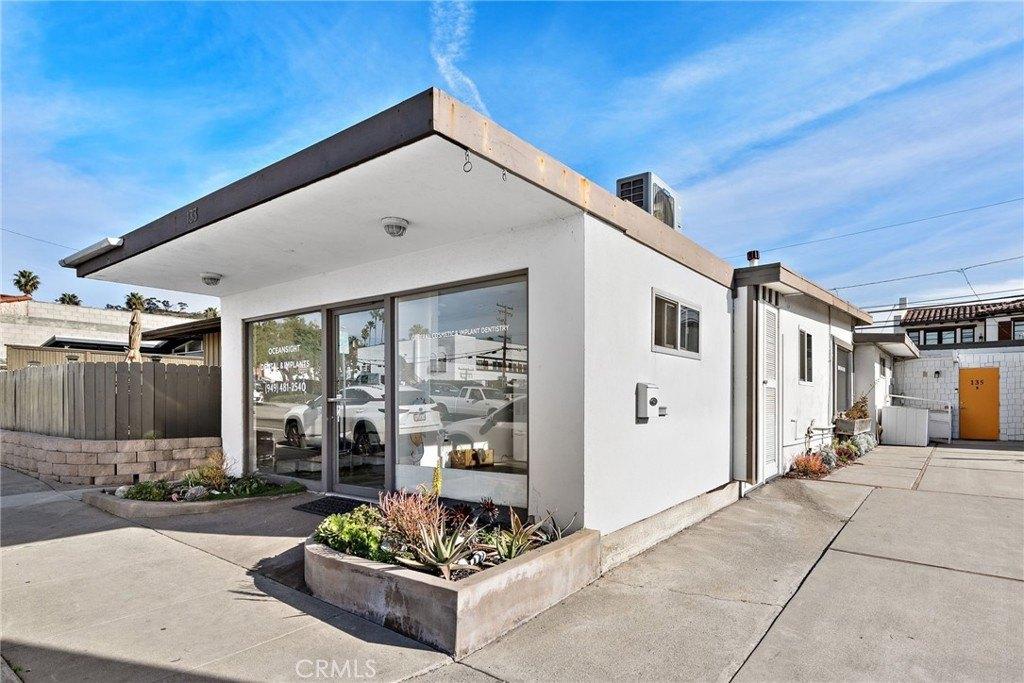 Property Image for 133 Avenida Granada