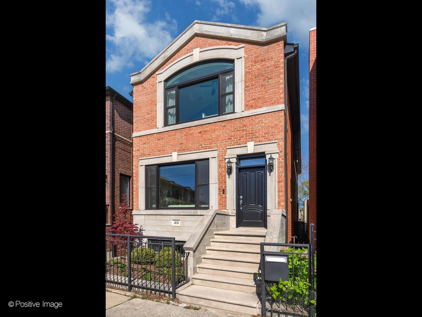 Property Image for 2151 N Oakley Avenue