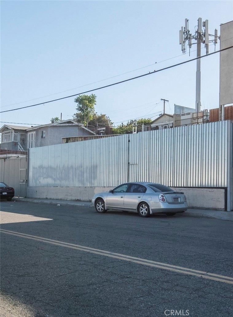 Property Image for 3242 Fowler Street