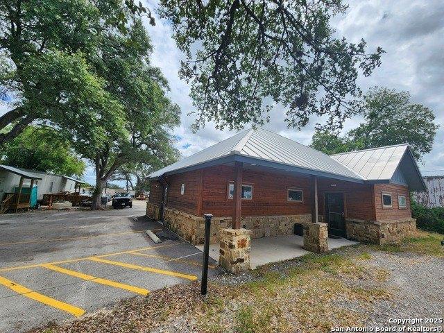 Property Image for 2571 Macarthur