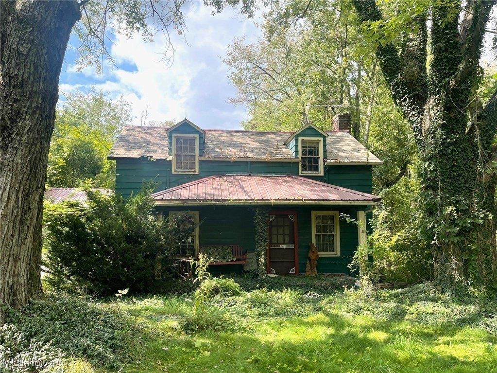 Property Image for 2807 Columbus Road NE
