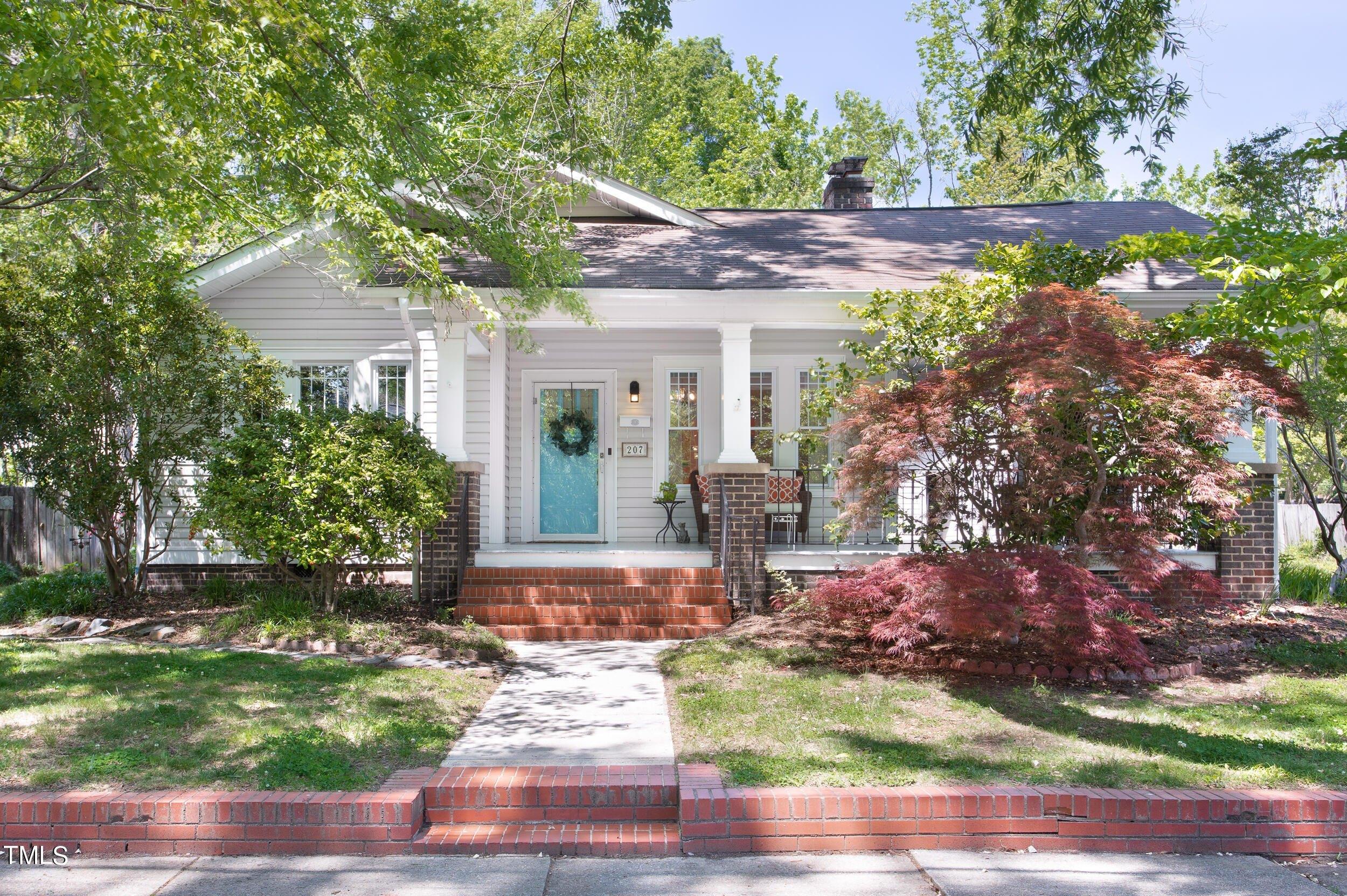 Property Image for 207 E Hammond Street