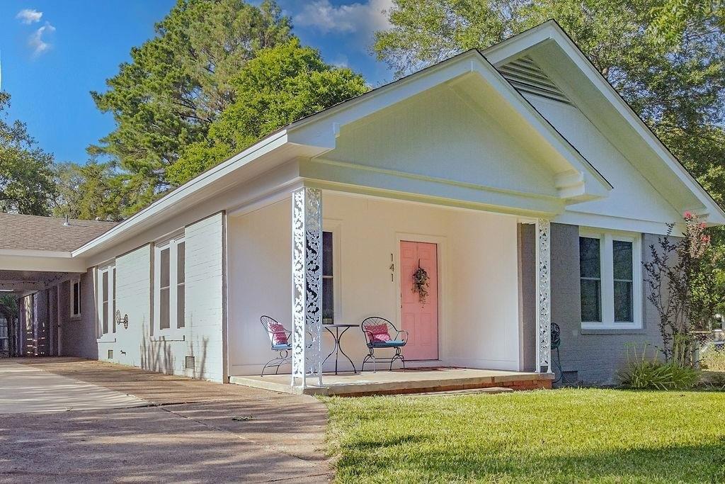 Property Image for 141 Pine Street