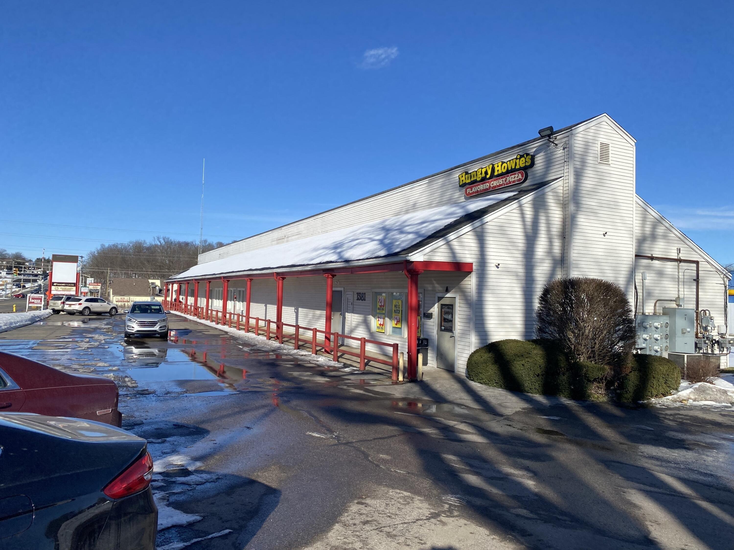 Property Image for 1381 S Drake Road