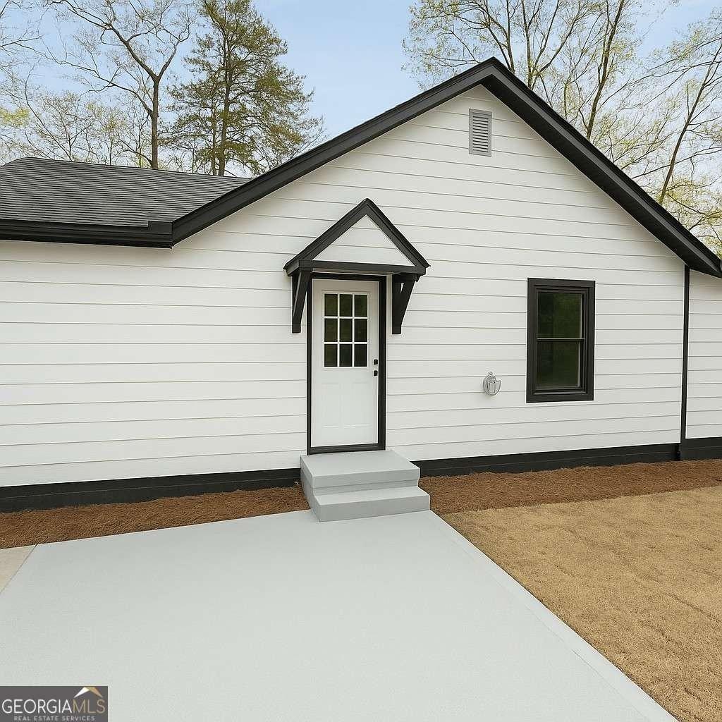 Property Image for 2141 Flat Shoals