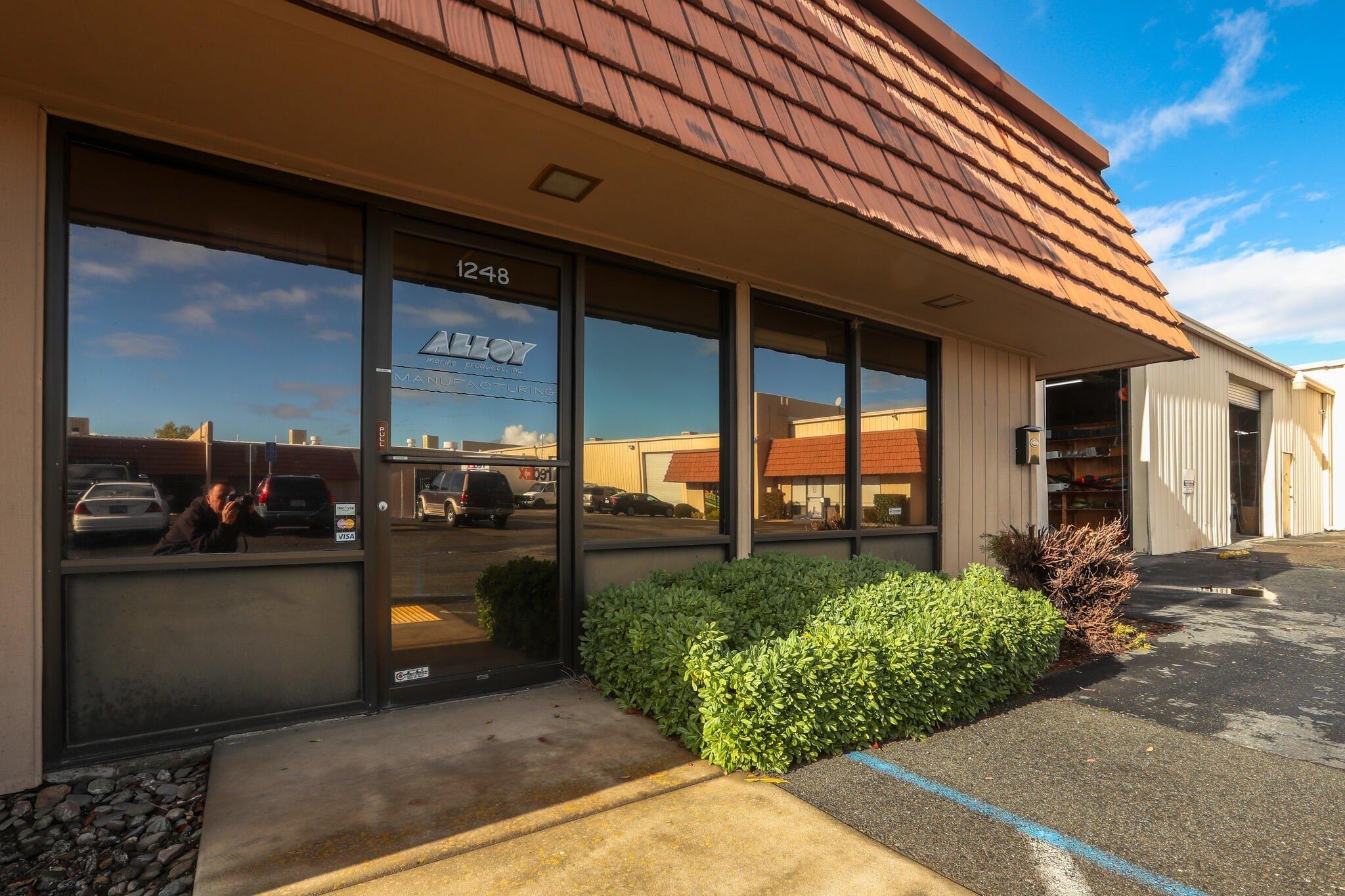 Property Image for 1248 Redwood Boulevard