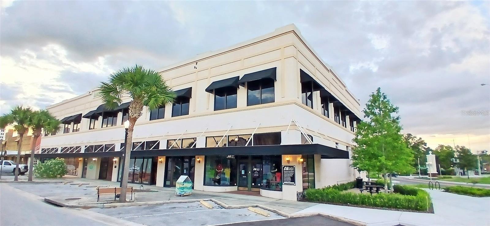 Property Image for 299 E Stuart Avenue