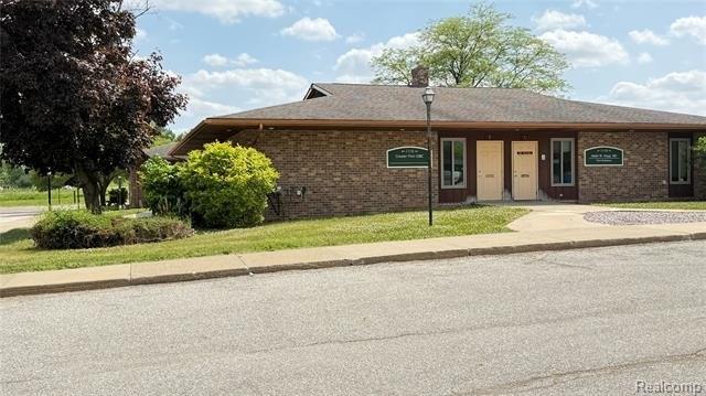 Property Image for 1110 S Linden Road