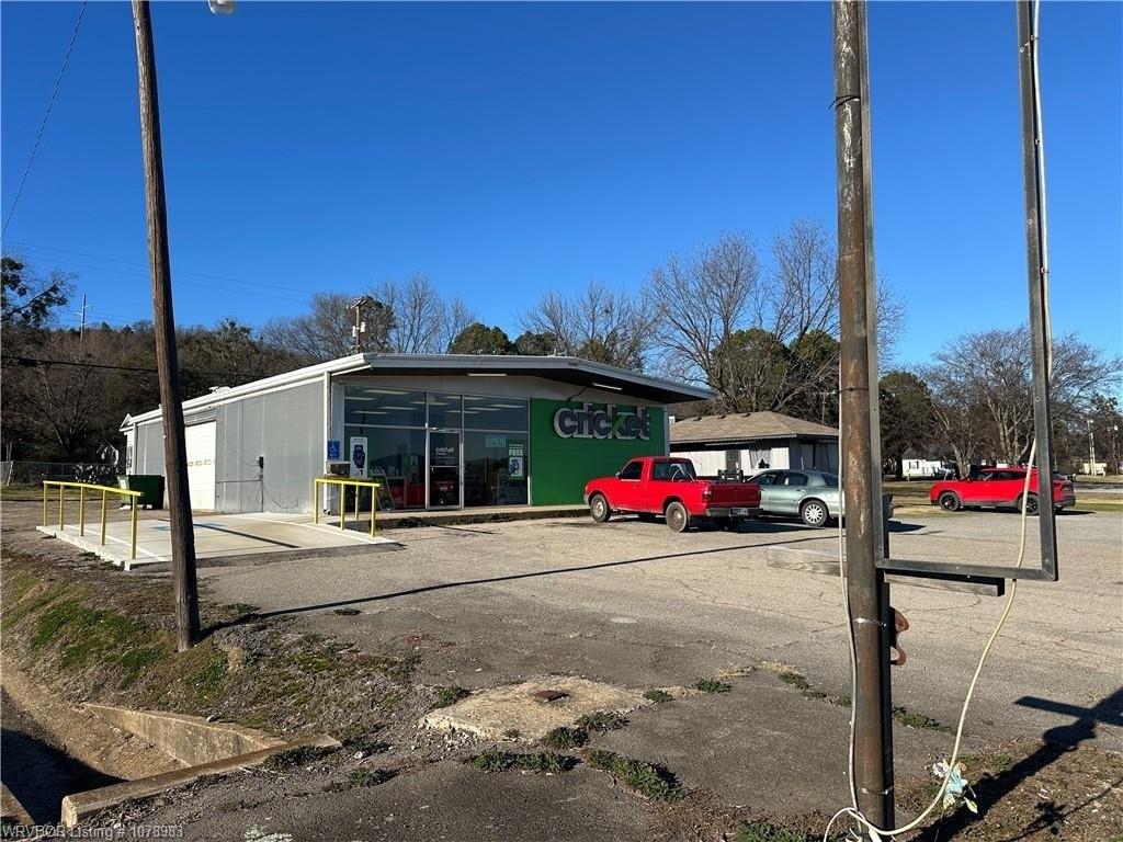 Property Image for 712  S Broadway  ST