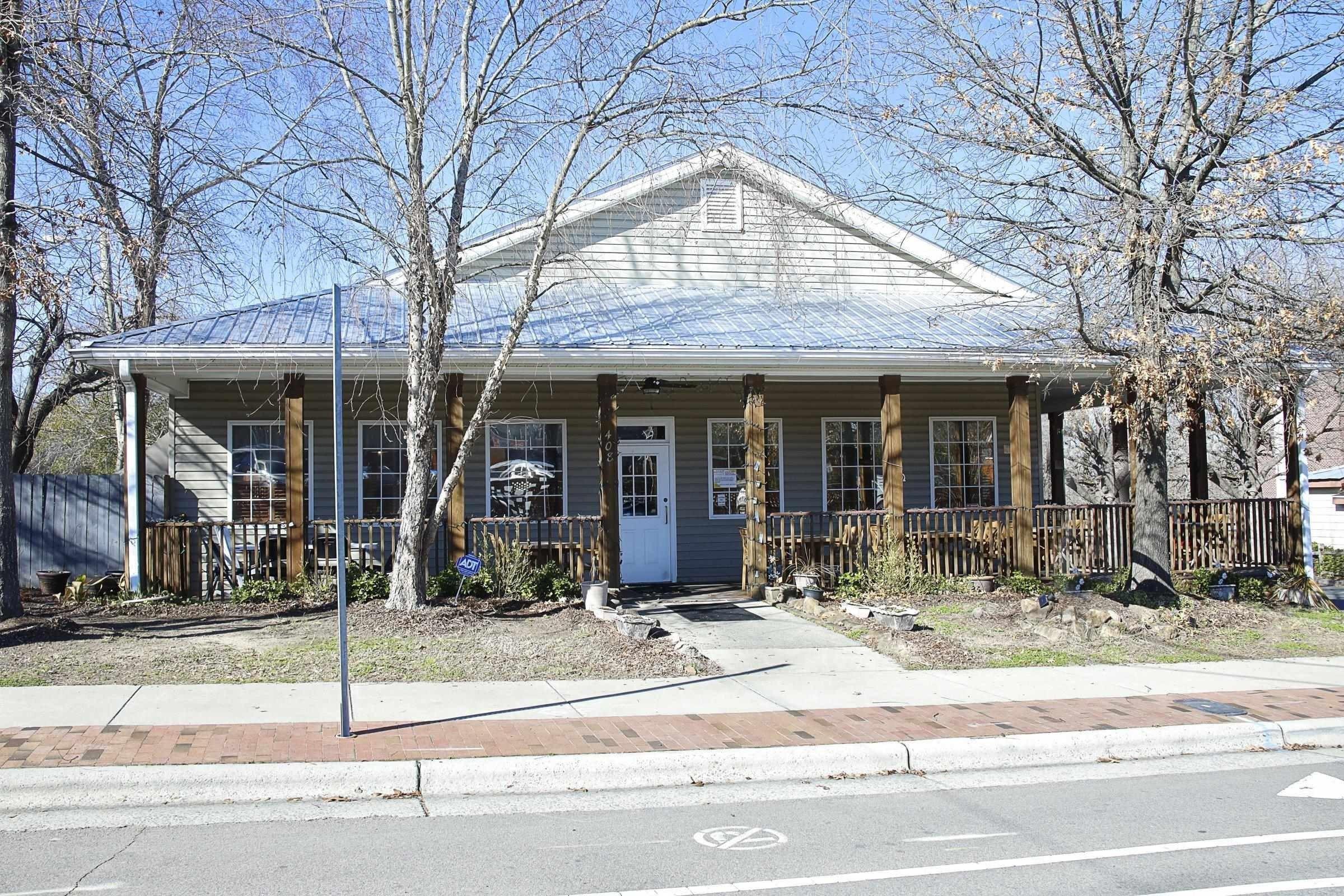 Property Image for 408 W Rosemary Street