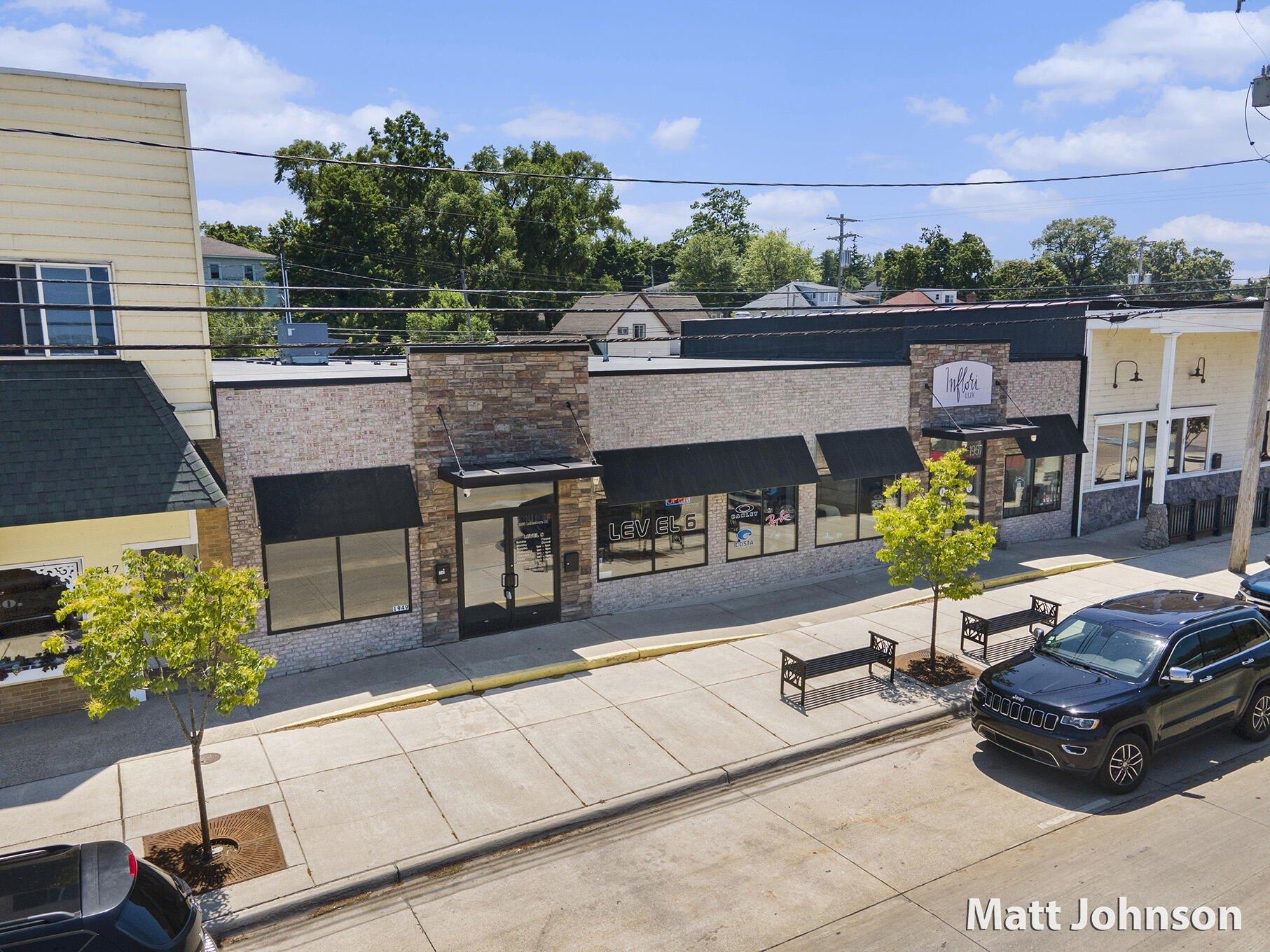 Property Image for 1953 Lakeshore Drive