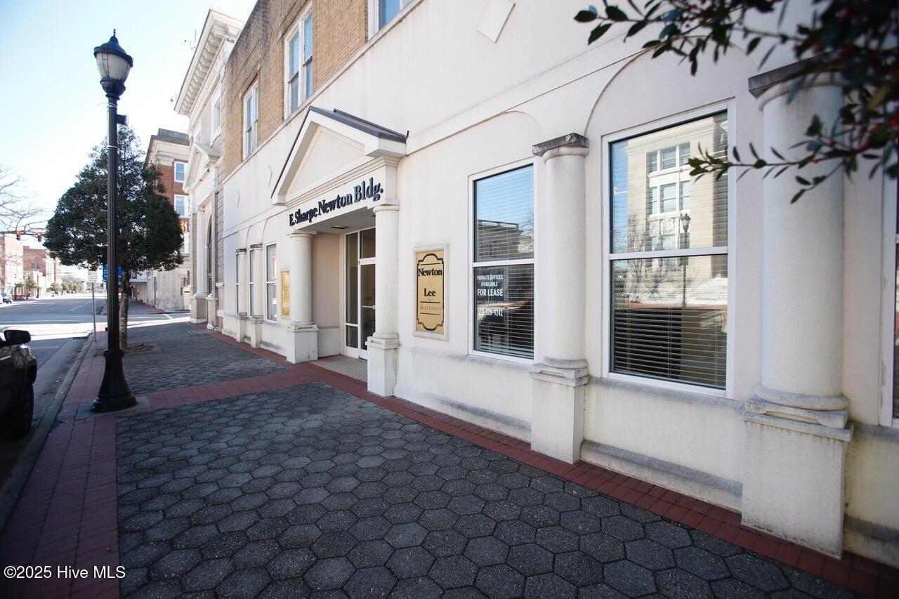 Property Image for 118 Nash St. Sw Street