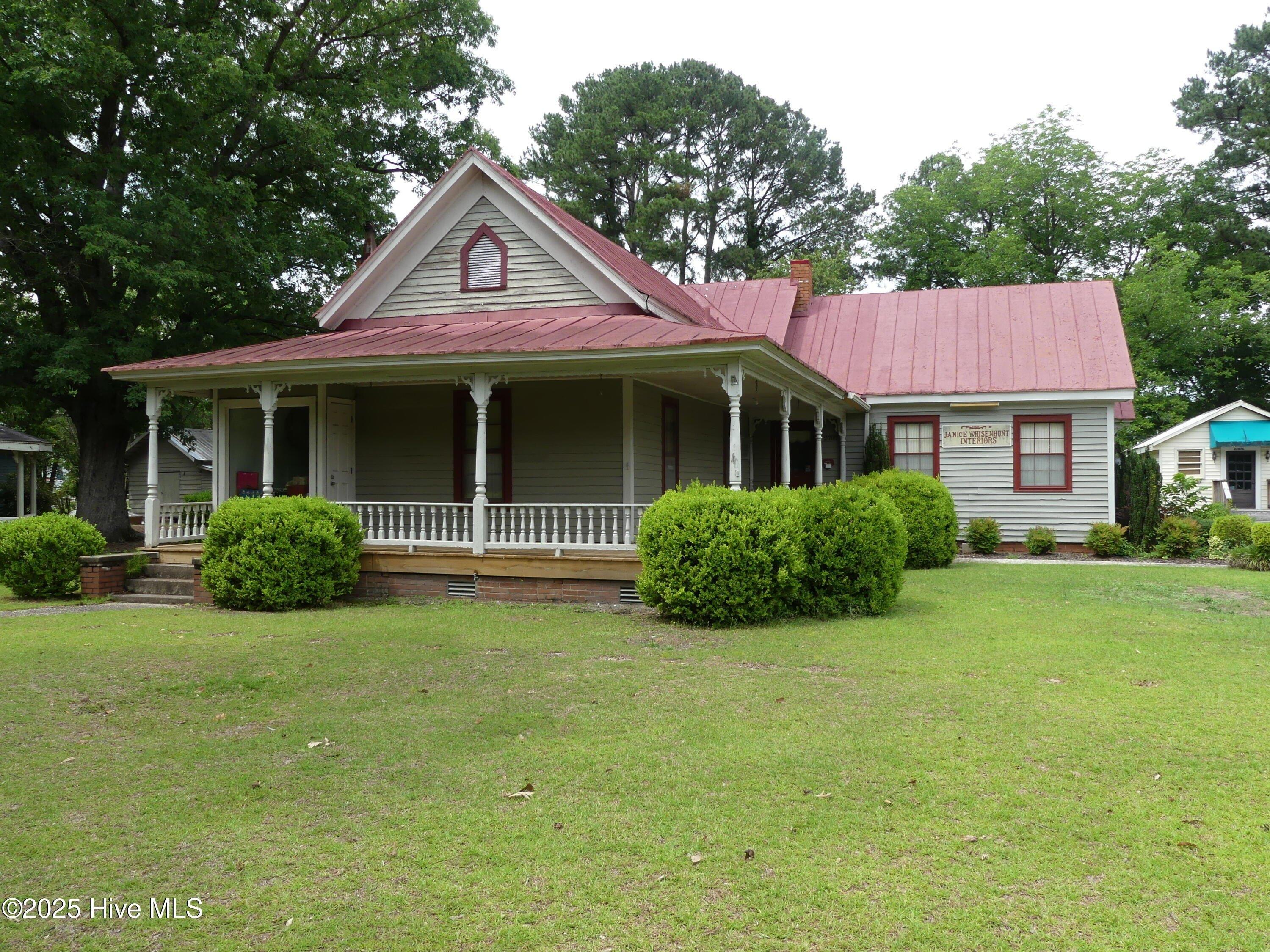 Property Image for 2707 Royall Avenue