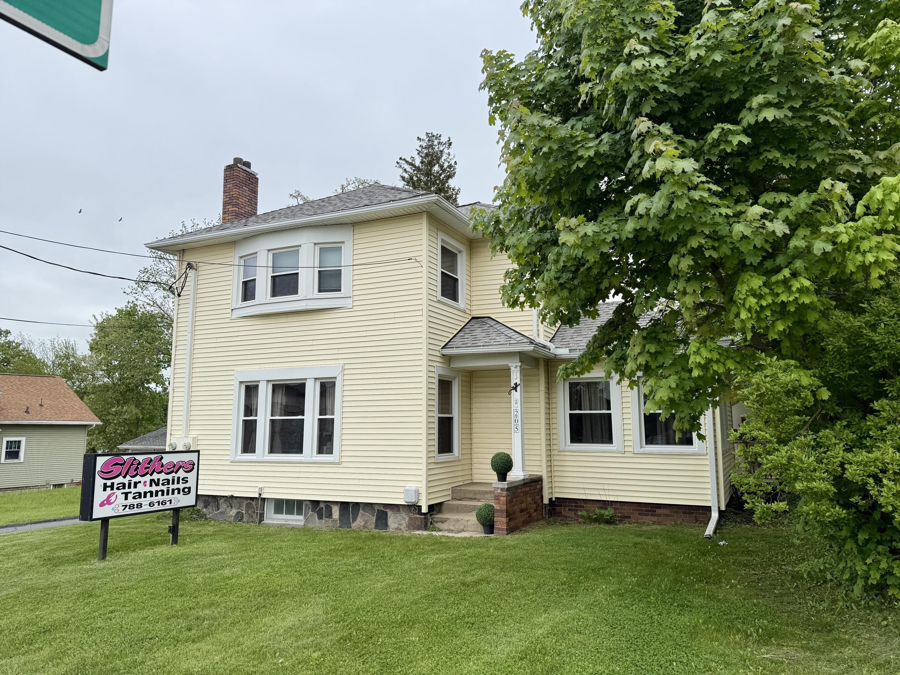 Property Image for 205 N West Avenue