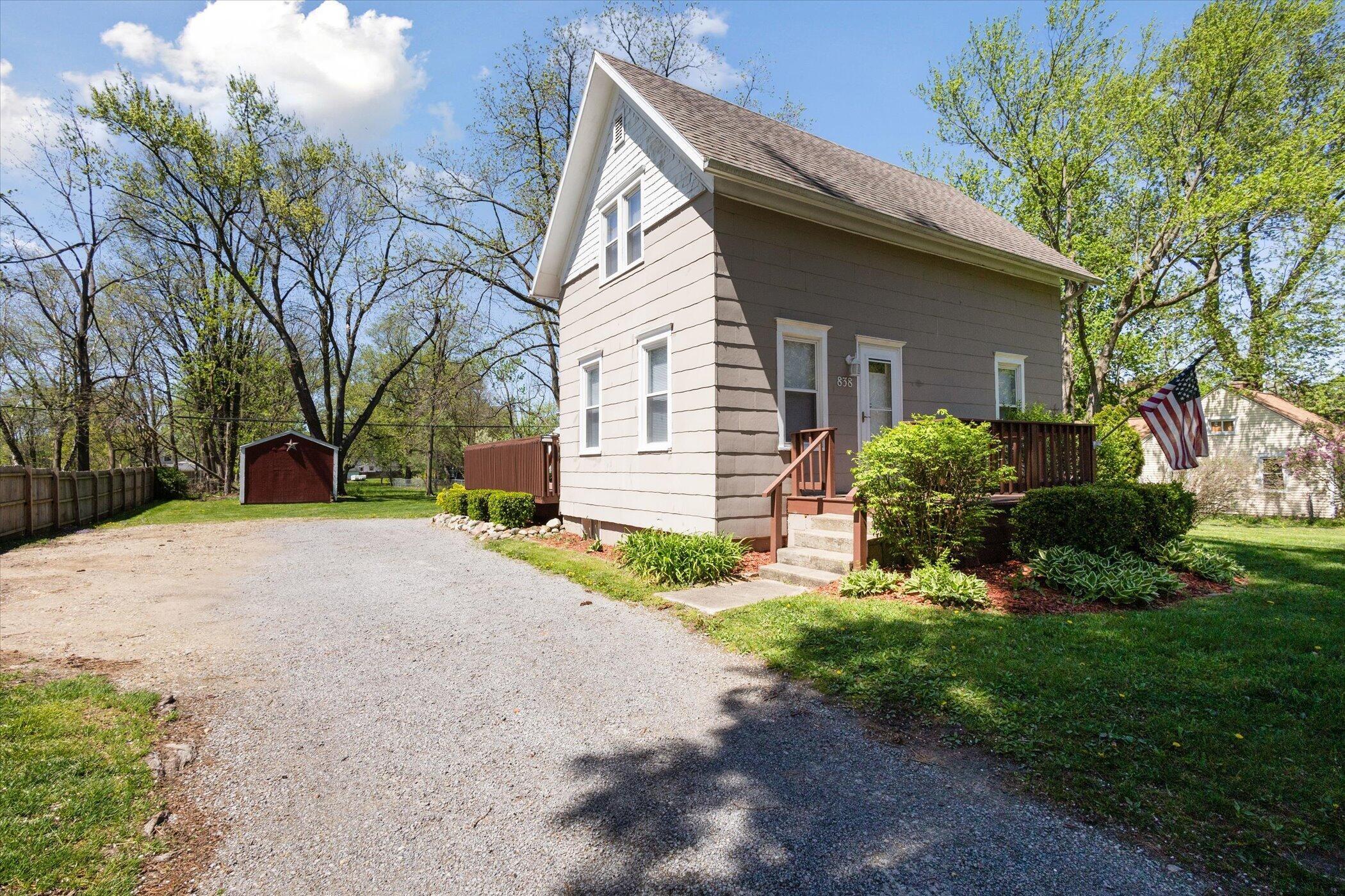 Property Image for 838 N Brown Street