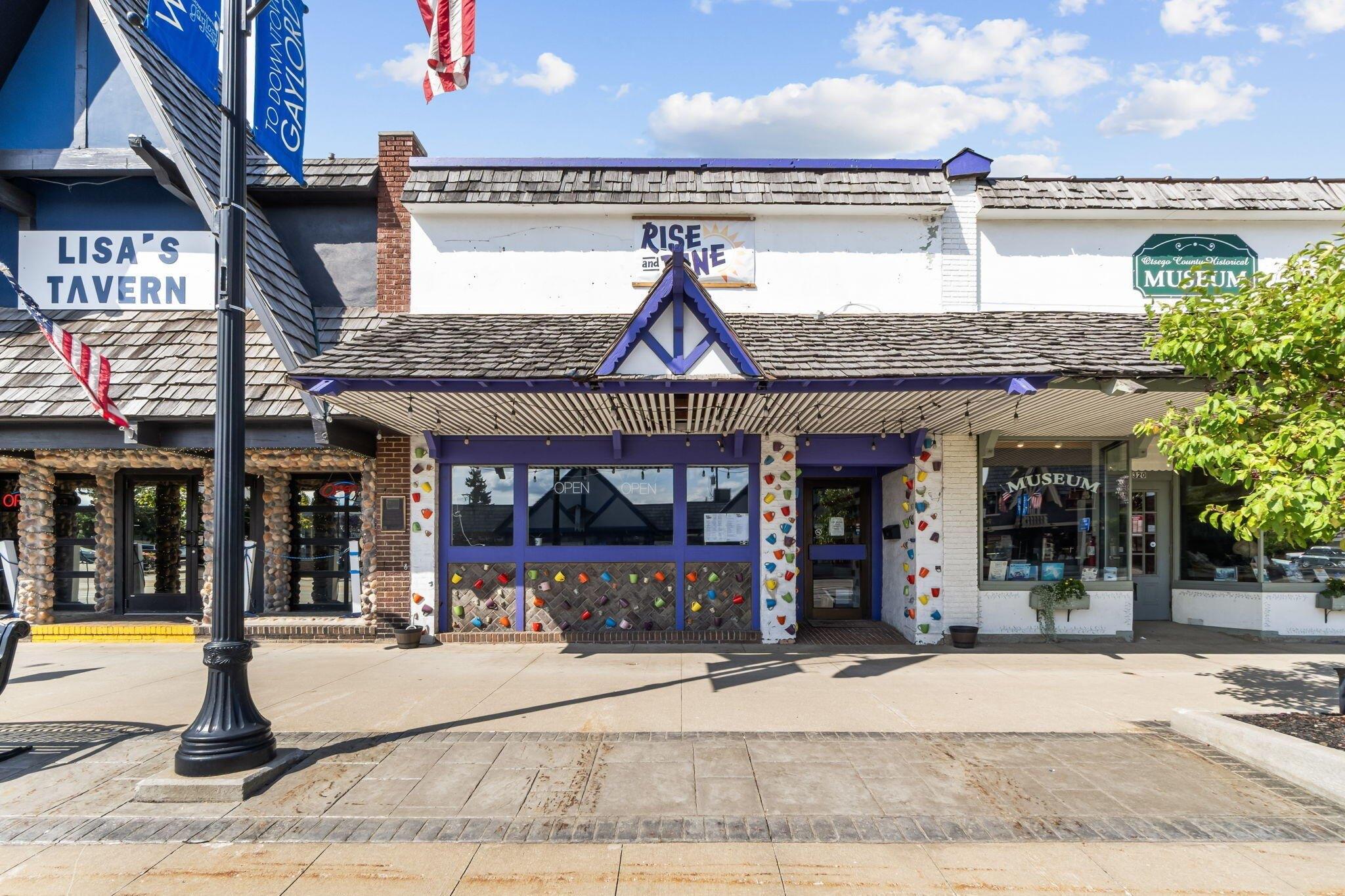 Property Image for 324 W Main Street
