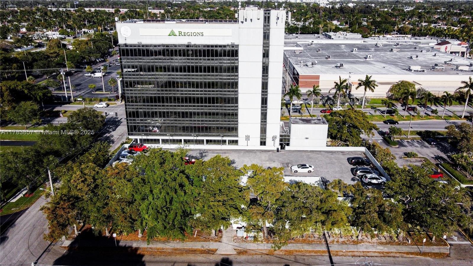 Property Image for 450 N Park Rd 707