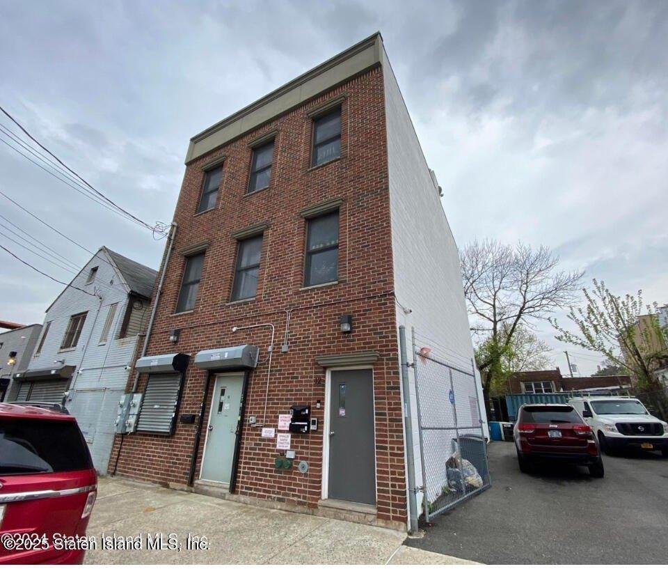 Property Image for 12 Cross Street