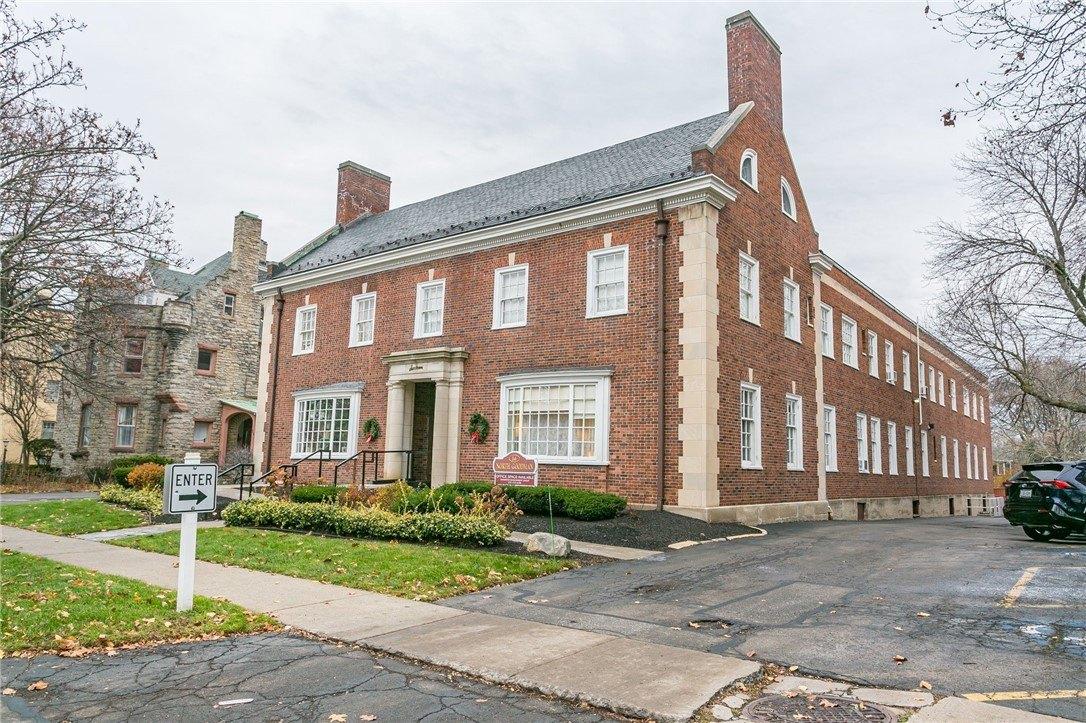 Property Image for 16 N Goodman Street
