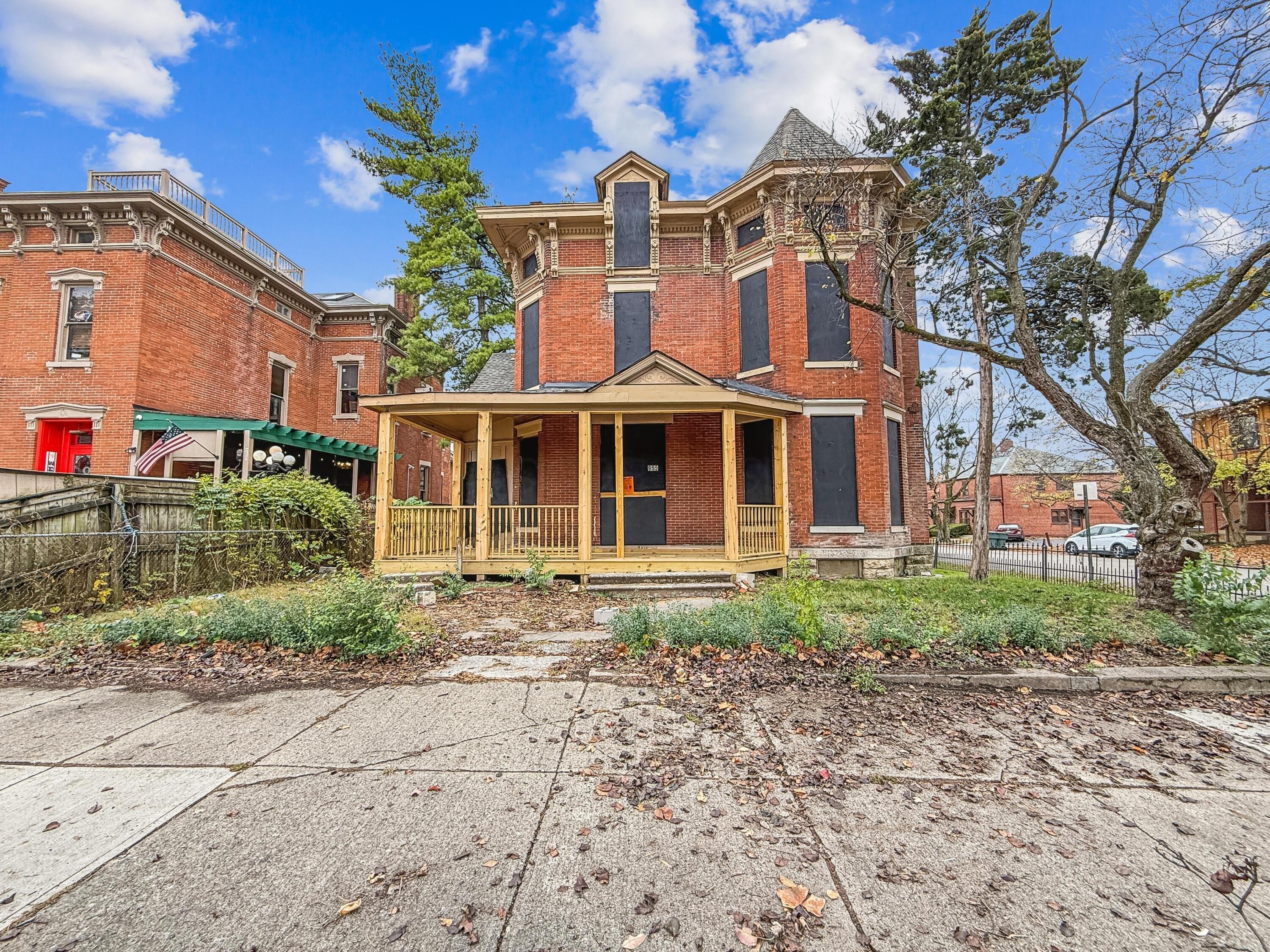 Property Image for 955 S High Street