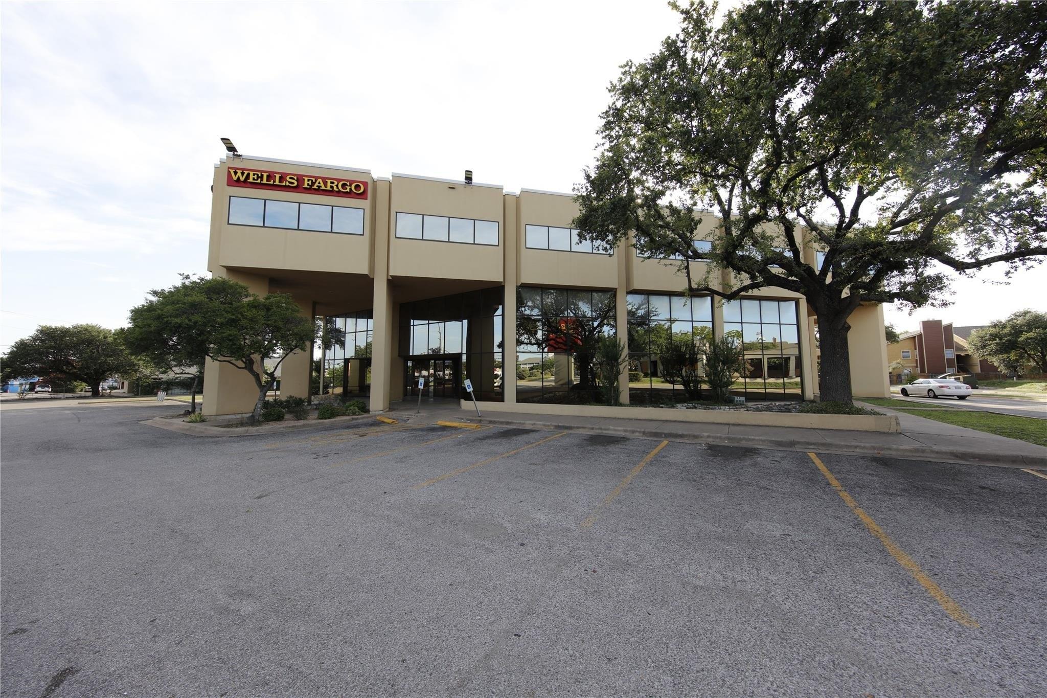 Property Image for 9800 N Lamar BLVD 305