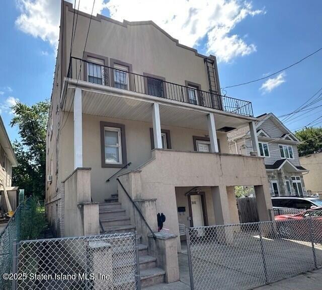 Property Image for 335 Bradley Avenue