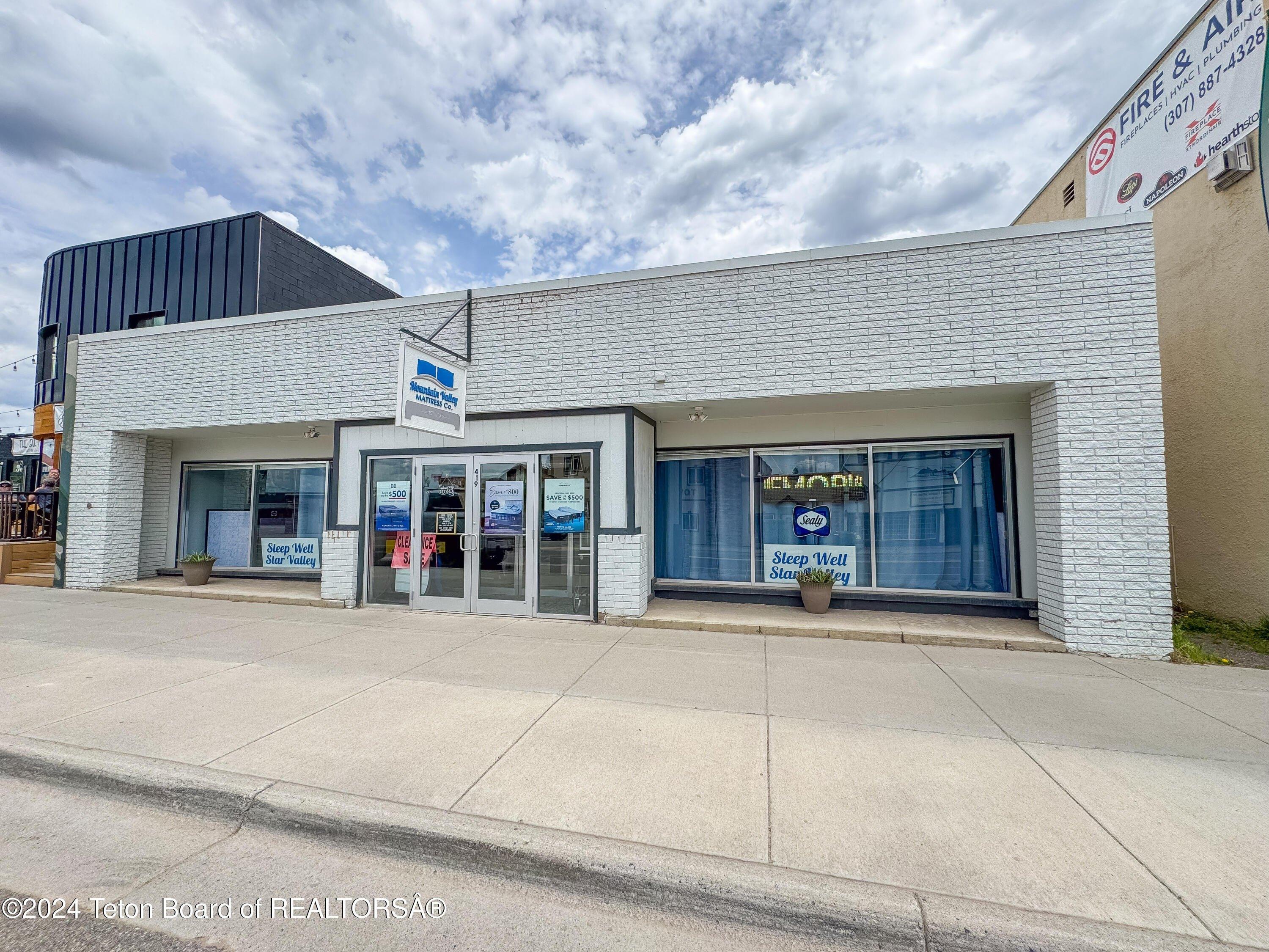 Property Image for 419 WASHINGTON Street