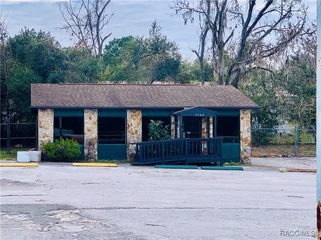 Property Image for 3508 E Gulf to Lake Highway