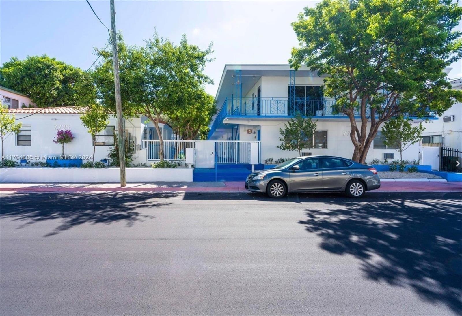 Property Image for 7717 Byron Ave