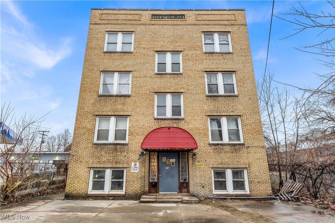 Property Image for 976 E 70th Street