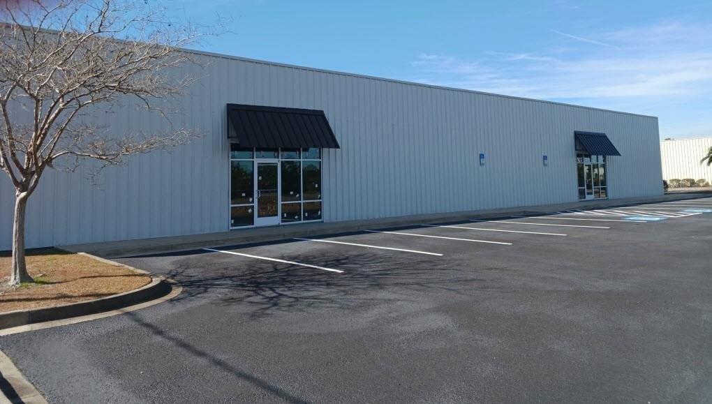 Property Image for 200 Commerce Center Drive 100