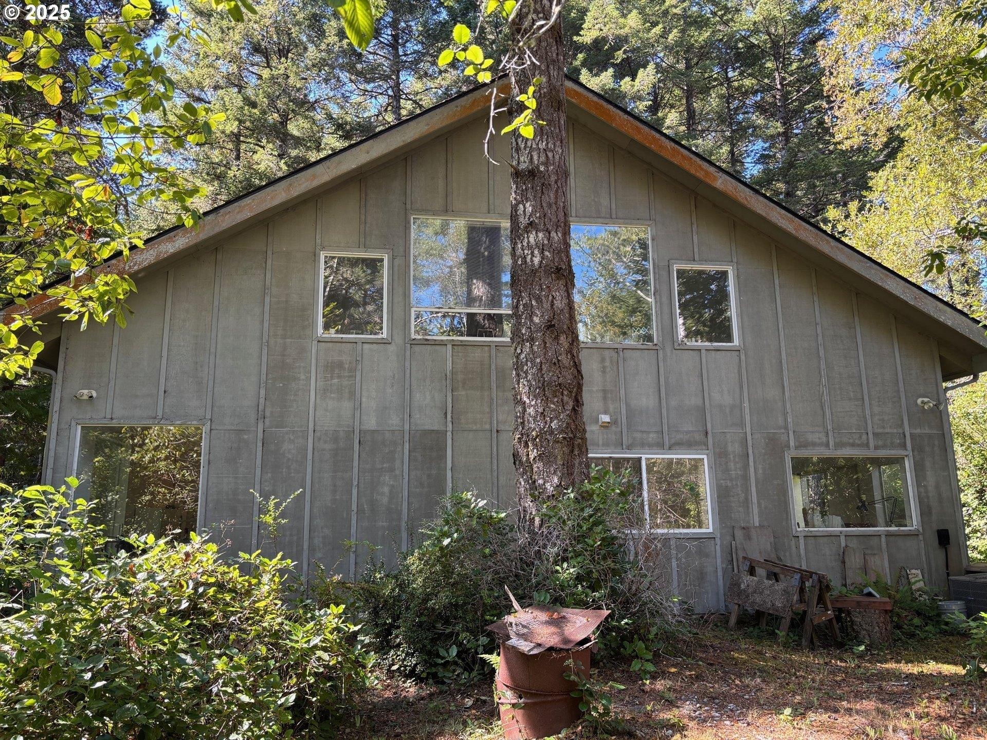 Property Image for 48553 Highway 101