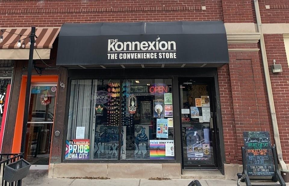 Property Image for 106 S Linn St