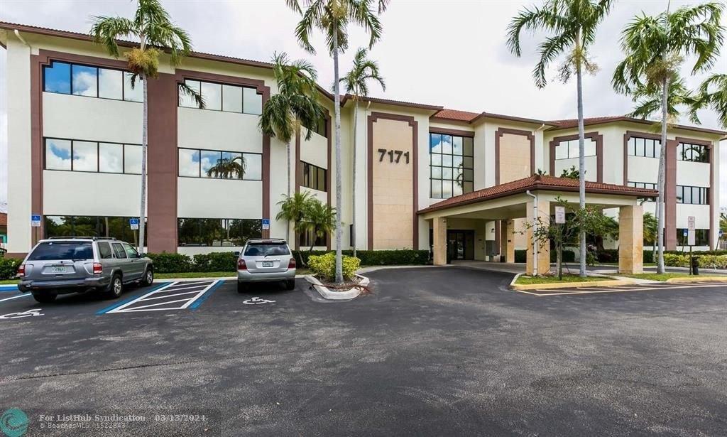Property Image for 7171 N University Dr 100
