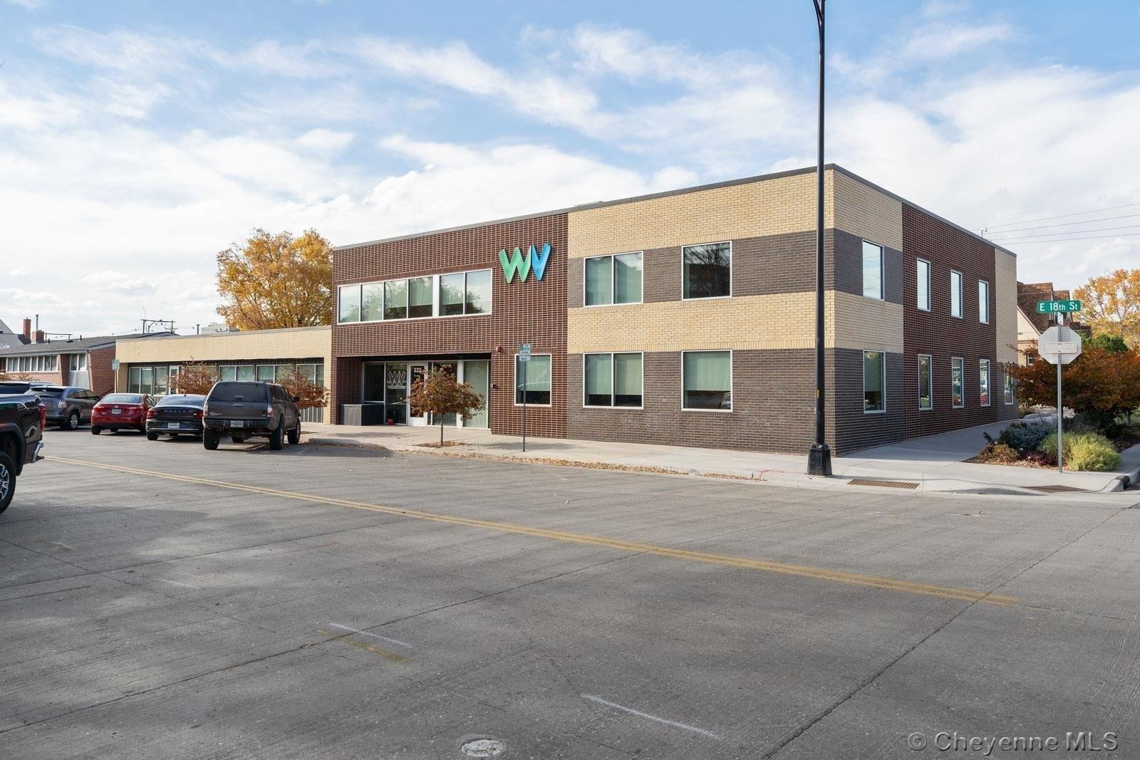 Property Image for 222 E 18th St