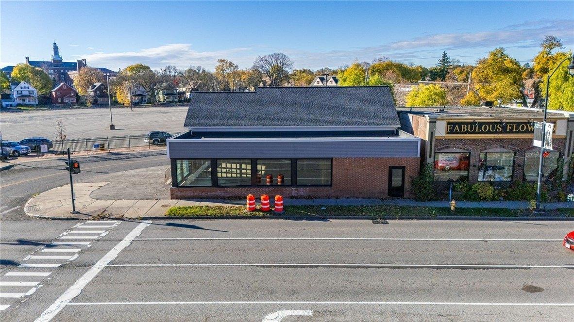 Property Image for 211 W Ridge Road