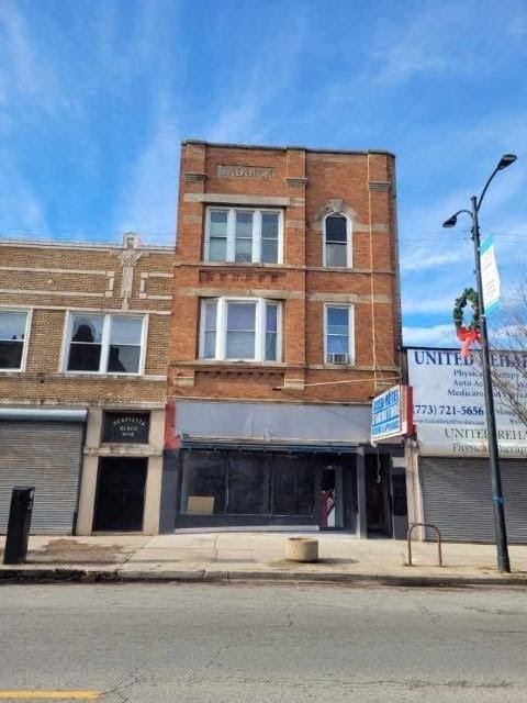 Property Image for 9034 S Commercial Avenue