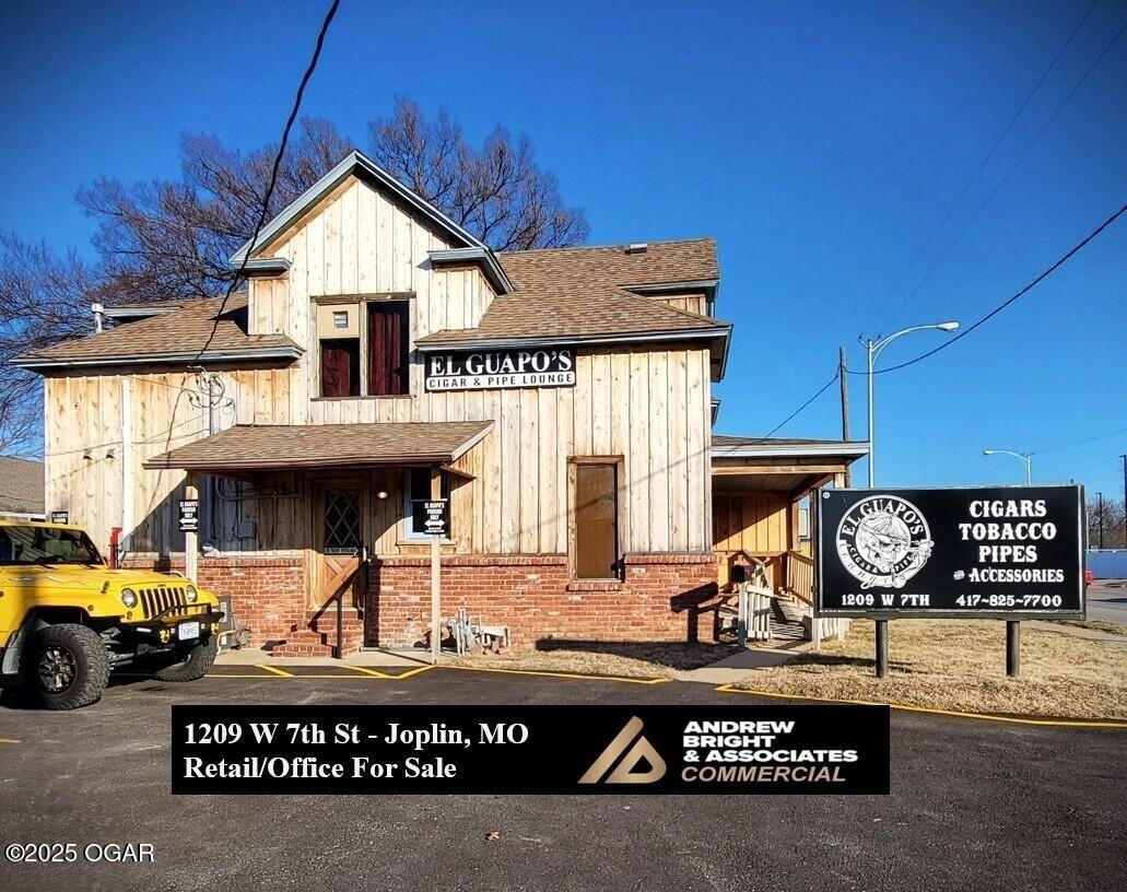 Property Image for 1209 W 7th Street