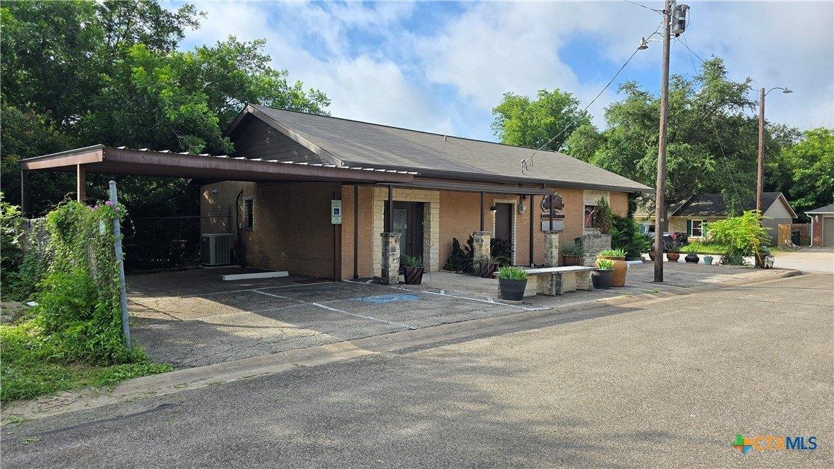 Property Image for 601 Pendleton Street