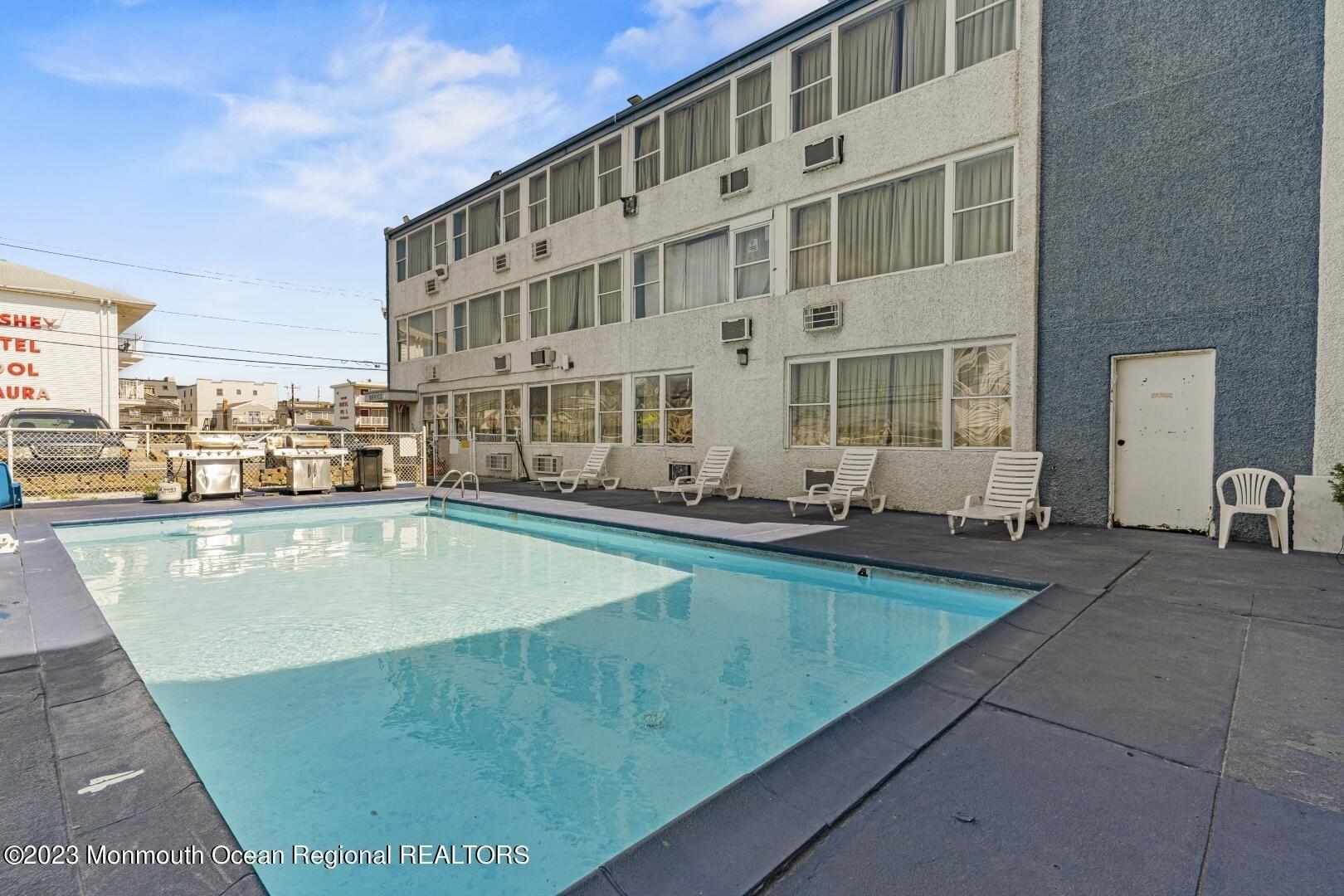 Property Image for 127 Carteret Avenue