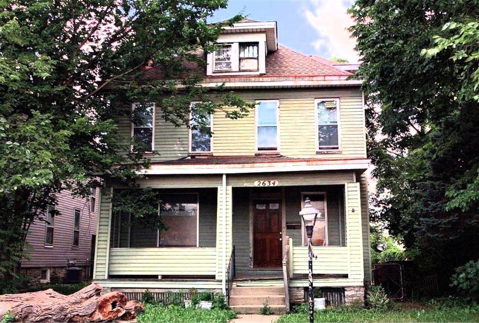 Property Image for 2634 W Broad Street