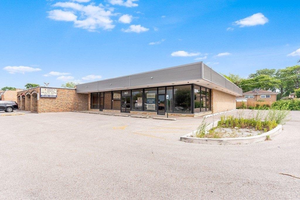 Property Image for 3921 W TOUHY Avenue