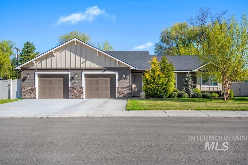 Property Image for 1205 Cottonwood Drive