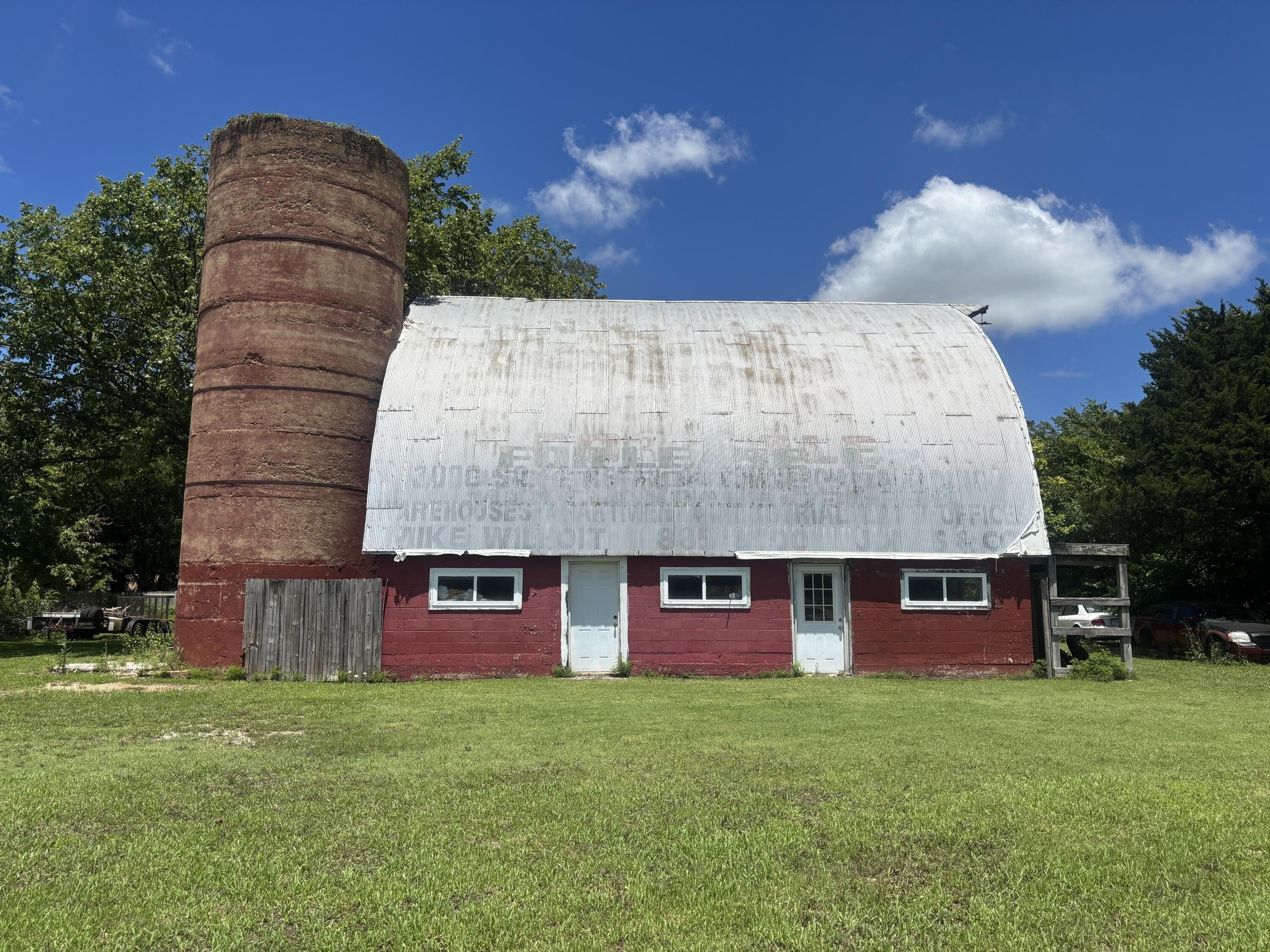 Property Image for 703 W Evergreen Street
