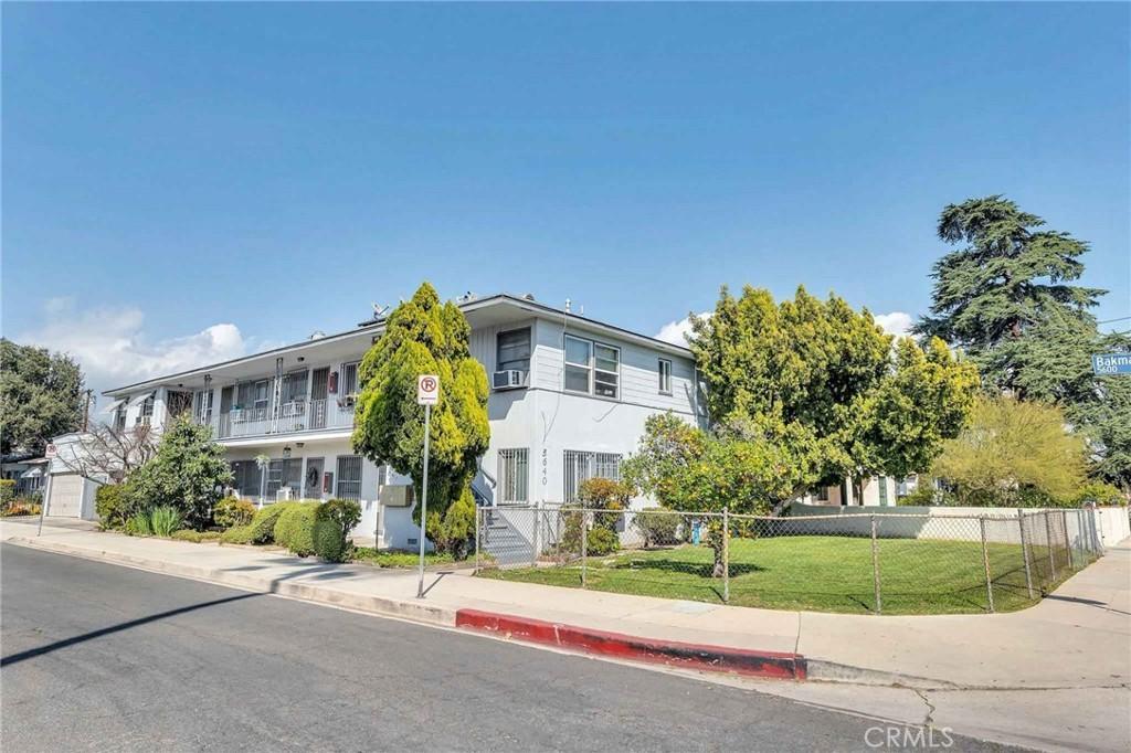 Property Image for 5640 Bakman Avenue