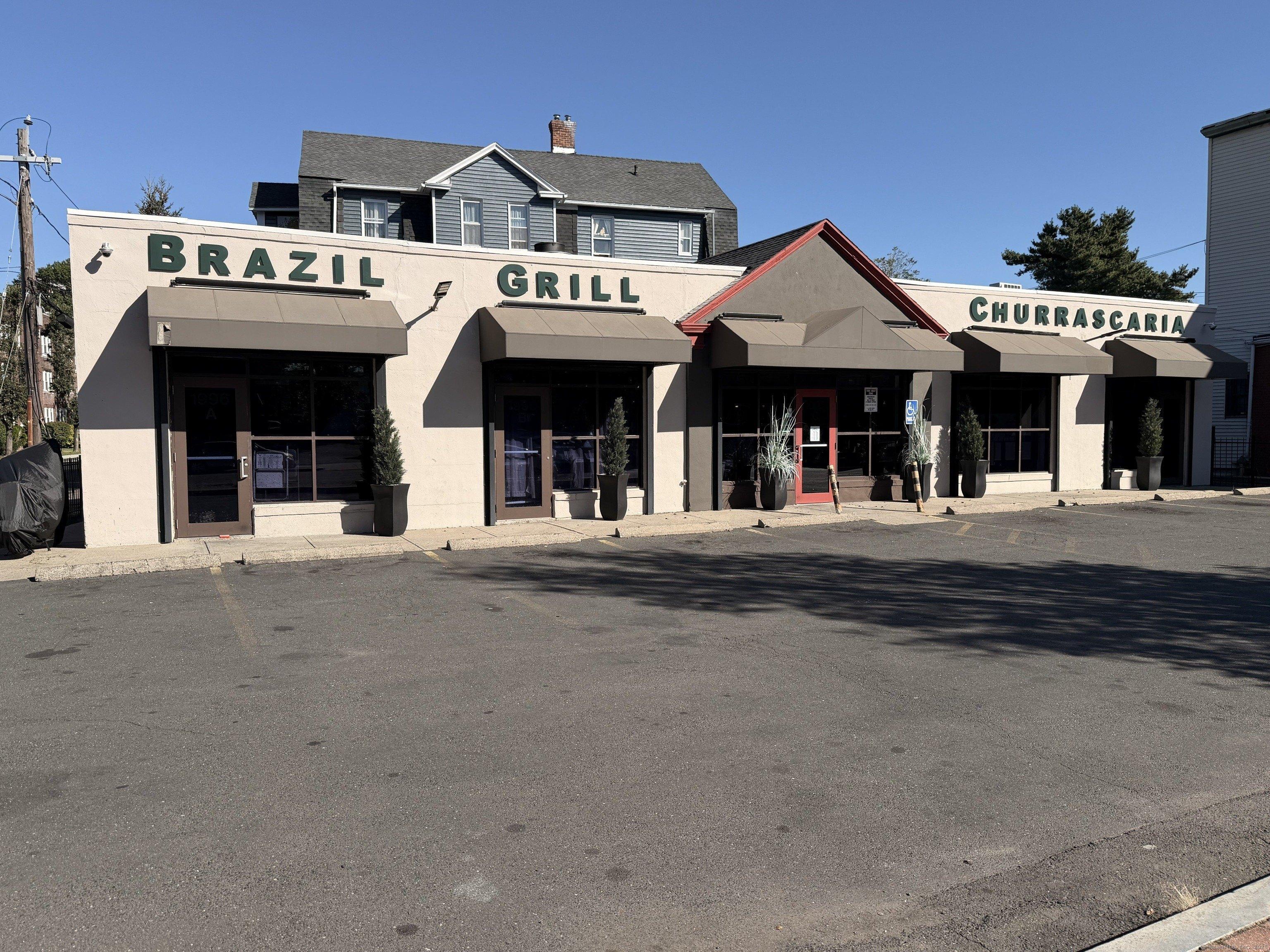 Property Image for 1996 Park Street