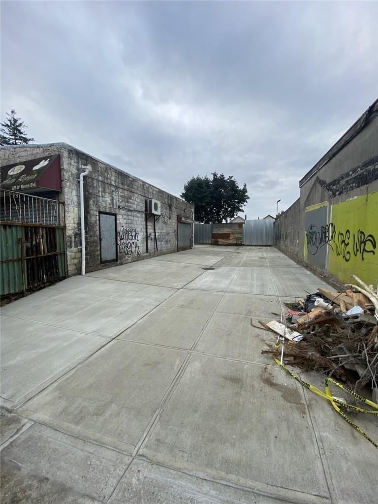Property Image for 220-20-20 Merrick Boulevard